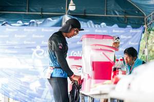 BIB: 
                            <button type="button" onclick="openModal(28155934)" class="btn btn-primary btn-sm float-right btn-popup" data-toggle="modal" data-target=".modal-high-quality">
                        <i class="fas fa-shopping-cart"></i> Add to Cart
                    </button>
                                            <button type="button" onclick="isThisMe(28155934, true)" class="btn btn-success btn-sm float-right btn-popup btn-isme hidden" data-toggle="tooltip" data-placement="bottom" title="นี่คือรูปของคุณใช่ไหม คลิกที่นี่เพื่อเอาเข้าอัลบั้ม">
                        <i class="fas fa-plus"></i> Add to album
                    </button>
                    <button type="button" onclick="isThisMe(28155934, false)" class="btn btn-warning btn-sm float-right btn-popup btn-isnotme hidden">
                        <i class="fas fa-ban"></i> Remove from album
                    </button>